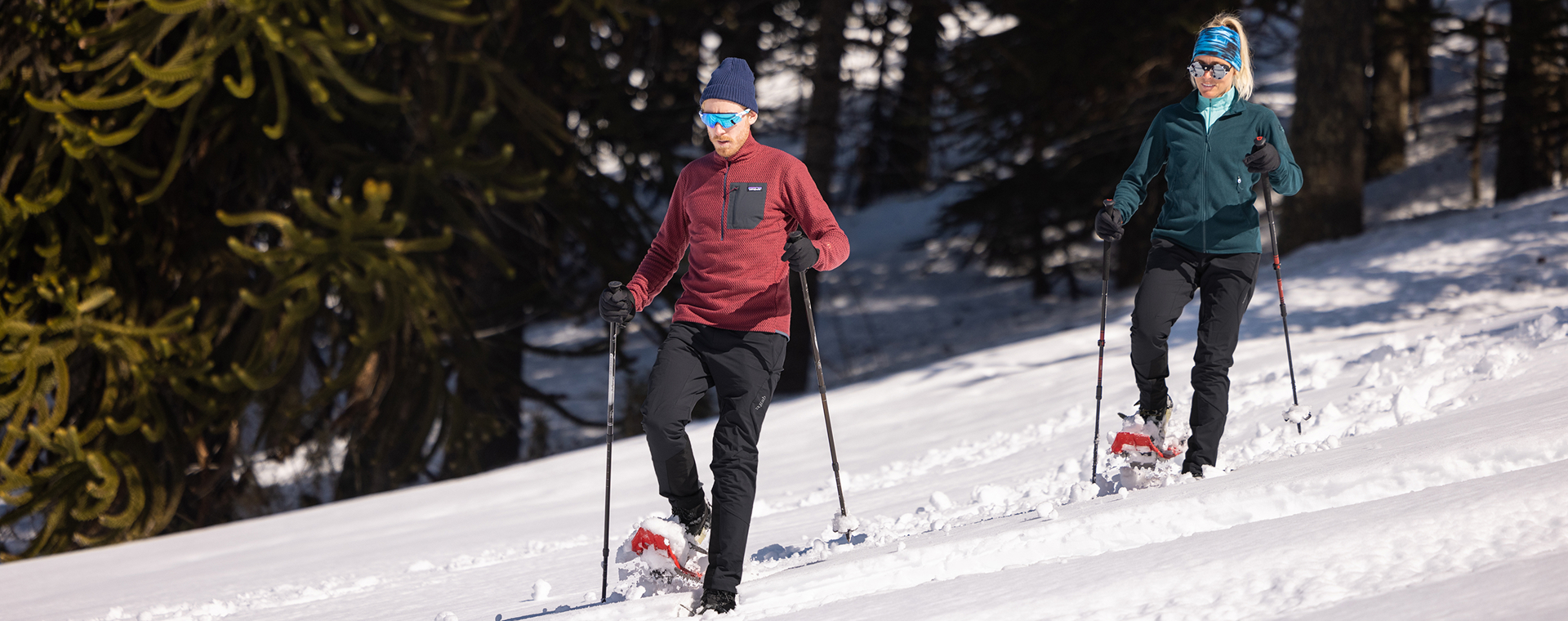 Sneeuwschoenwandelen: alles wat je moet weten over deze toffe winteractiviteit