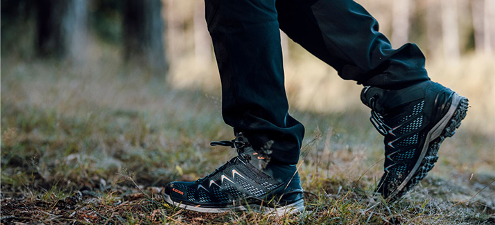 Schoenreparatie bij Bever: van verzolen tot oprekken