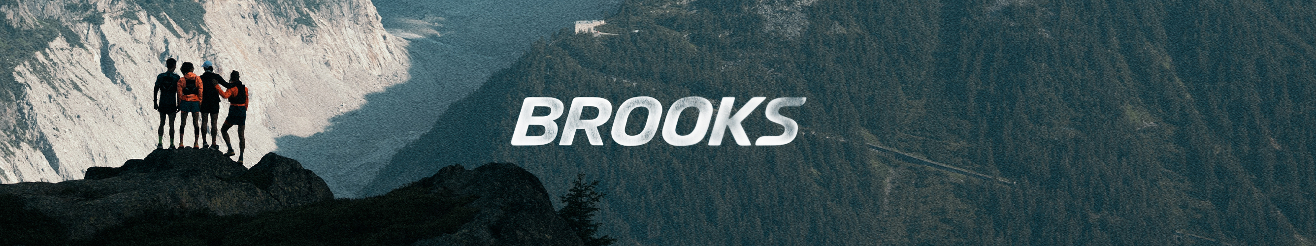 trailrunners op een bergtop